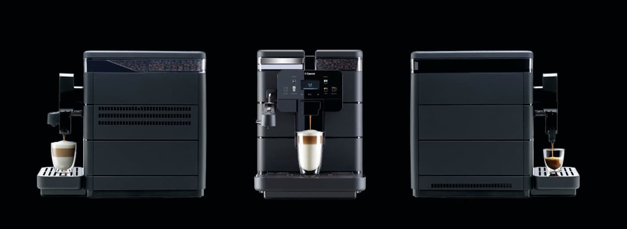 Cafeteras automaticas Saeco alineadas sobre un fondo oscuro.